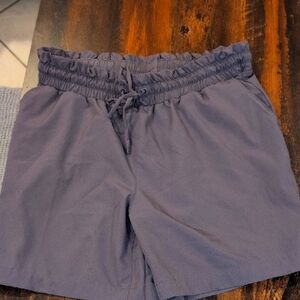 Mondetta Performance Luxury Gray Shorts ,Size Medium,GUC